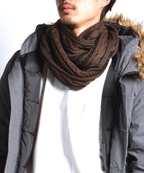 SHIPS JET BLUE（シップスジェットブルー）の「SHIPS JET BLUE: ケーブルスヌード 16FW（ストール/ショール・メンズ・ネイビー/ブラック/ブラウン/レッド・ONE SIZE）」の3枚目の写真