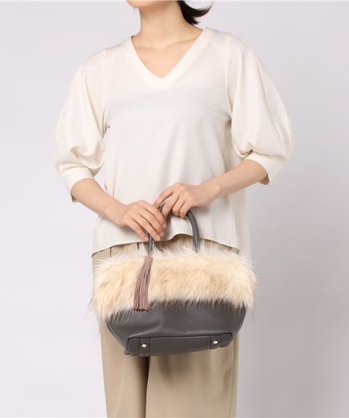 koe（コエ）の「ファー付フェイクレザートート（トートバッグ・レディース・グレー/ブラック・FREE）」の6枚目の写真