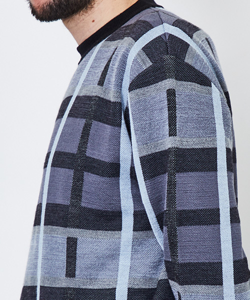 UNITED TOKYO（ユナイテッドトウキョウ）の「シルクチェックプルオーバー（ニット/セーター・メンズ・ネイビー/グレー・1/2/3）」の7枚目の写真