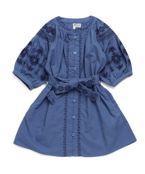 BREEZE（ブリーズ）の「刺繍シャツワンピース（ワンピース・キッズ・オフホワイト/ブルー・140/80/100/120/90/110/130）」の2枚目の写真