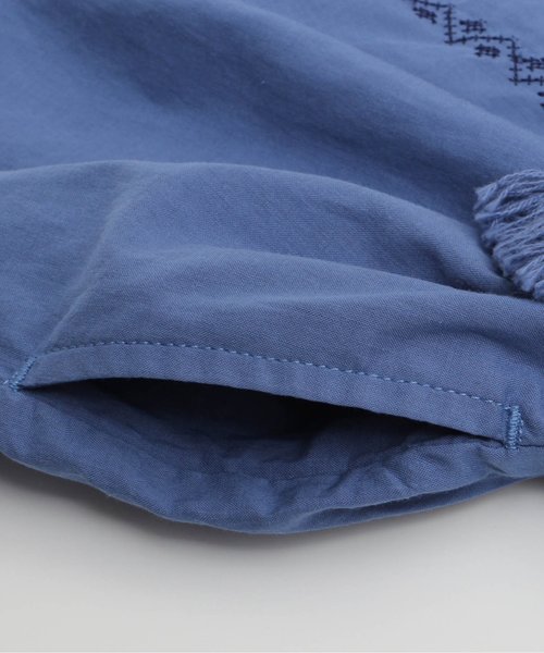 BREEZE（ブリーズ）の「刺繍シャツワンピース（ワンピース・キッズ・オフホワイト/ブルー・140/80/100/120/90/110/130）」の10枚目の写真