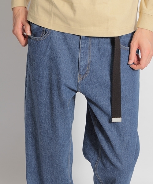 niko and...（ニコアンド）の「ワイドテーパードデニムパンツ（デニムパンツ・メンズ・ネイビー/ブルー・MEDIUM/LARGE）」の6枚目の写真