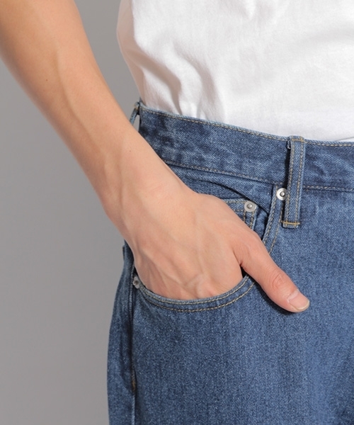 niko and...（ニコアンド）の「ワイドテーパードデニムパンツ（デニムパンツ・メンズ・ネイビー/ブルー・MEDIUM/LARGE）」の16枚目の写真