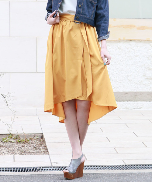 幕開けのベルベットスカート黒ゴールド金色タッセル　ベロア秋冬お洒落　未使用新品 試着のみ☆ha｜za｜maハザマ幕開けのベルベットスカート ボルドー XS