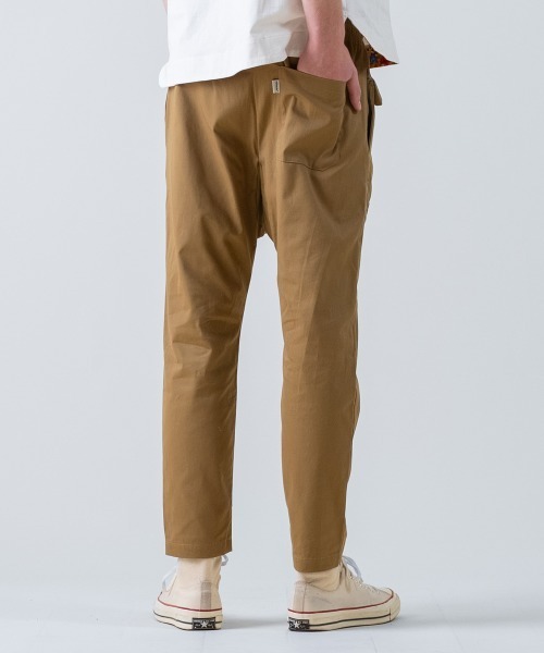 rehacer(レアセル)の「rehacer : Envelope Sarouel Pants / エンベロープ サルエル パンツ(その他パンツ・メンズ・ブラック/ネイビー/ベージュ・SMALL/MEDIUM/LARGE/X-LARGE)」の20枚目の写真