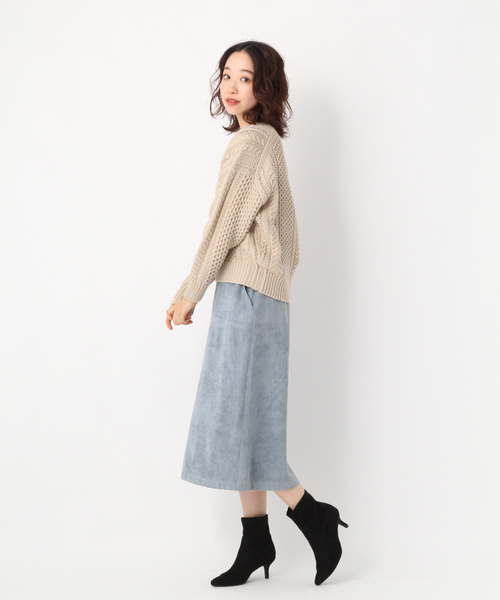 A part by（アパートバイ）の「3GAWNケーブルスキッパー 823151（ニット/セーター・レディース・ブラック/ベージュ/オフホワイト/カーキ・FREE）」の12枚目の写真