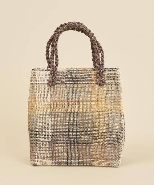 BEAUTY&YOUTH UNITED ARROWS（ビューティーアンドユースユナイテッドアローズ）の「BY∴ クリア×チェックミニトート/カゴバッグ ◆（トートバッグ・レディース・ブラウン/ナチュラル・FREE）」の4枚目の写真