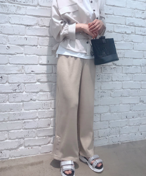 OLIVE des OLIVE（オリーブデオリーブ）の「【ZOZOTOWN限定】リブスリットワイドパンツ（その他パンツ・レディース・ブラウン/ブラック/ベージュ・FREE）」の9枚目の写真