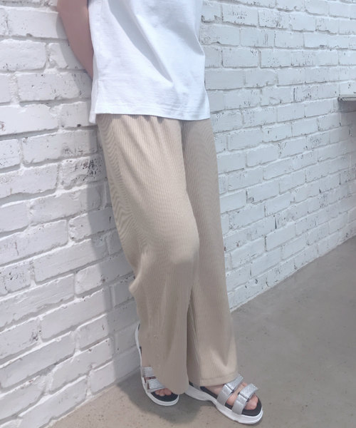 OLIVE des OLIVE（オリーブデオリーブ）の「【ZOZOTOWN限定】リブスリットワイドパンツ（その他パンツ・レディース・ブラウン/ブラック/ベージュ・FREE）」の11枚目の写真