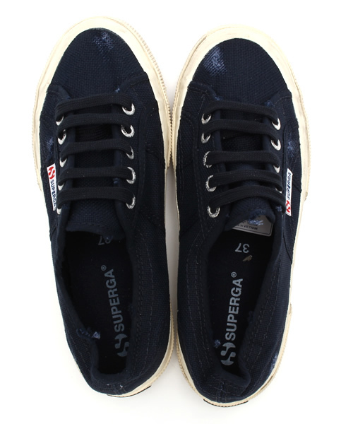 And A（アンドエー）の「ダメージ Lo (SUPERGA)（スニーカー・レディース・ホワイト/ネイビー/レッド・24.5cm/23.5cm）」の10枚目の写真