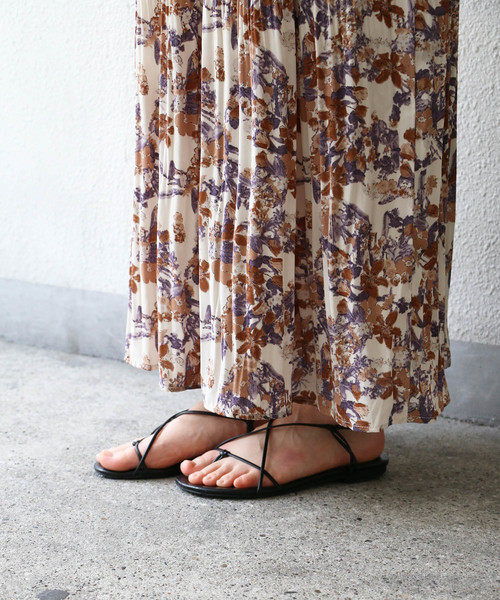 notch.(ノッチ)の「花柄プリーツキャミワンピース(ワンピース・レディース・ブラウン/オフホワイト・TM/M)」の15枚目の写真