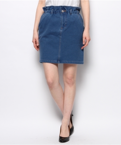 one after another NICE CLAUP（ワンアフターアナザーナイスクラップ）の「【ナイスクラップ】ウエストギャザータイトスカート（スカート・レディース・オフホワイト/レッド/ワンウォッシュ・FREE）」の3枚目の写真