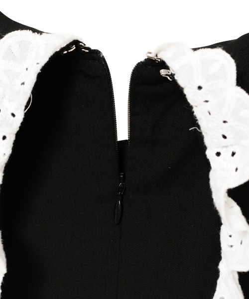 Candy Stripper(キャンディストリッパー)の「FRILL COLLAR ワンピース(ワンピース・レディース・ブラック/グレー・1/2)」の10枚目の写真