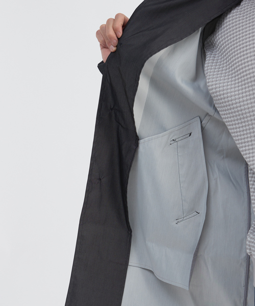 ABAHOUSE GRAY(アバハウスグレイ)の「【展開店舗限定】配色 ステンカラー フライ フロント コート(トレンチコート・メンズ・ベージュ/ネイビー/グレー・46/48/50)」の13枚目の写真