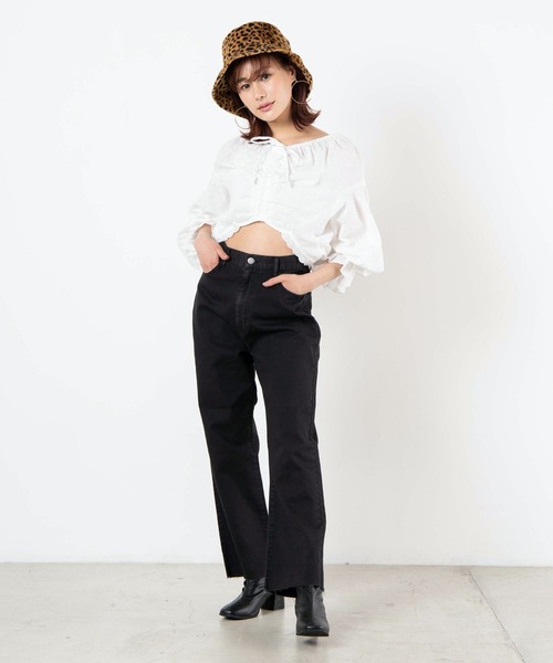 WEGO(ウィゴー)の「WEGO/コットンレース2wayシャーリングブラウス(シャツ/ブラウス・レディース・ホワイト・FREE)」の2枚目の写真