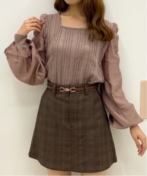 apres jour（アプレジュール）の「スクエア袖デザインニット【ZOZOTOWN限定アイテム】（ニット/セーター・レディース・ブラック/アイボリー/スモークピンク/ライトベージュ・フリー）」の4枚目の写真
