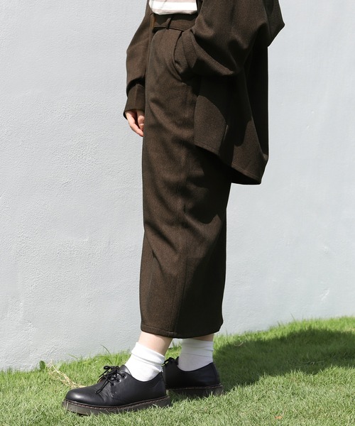 PairPair(ペアペア)の「フロントスリットツイルスカート(セットアップ)(スカート・レディース・ベージュ/ブラウン/モカ・FREE)」の21枚目の写真