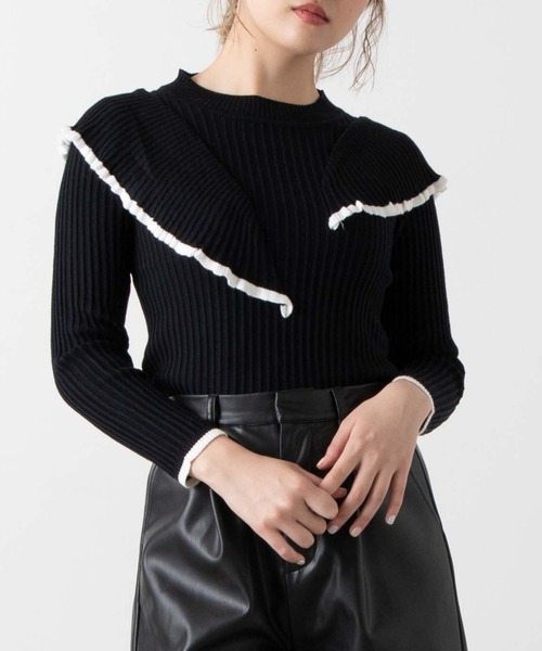 WEGO（ウィゴー）の「WEGO/ショルダーフリルニット（ニット/セーター・レディース・ブラック/アイボリー・FREE）」の2枚目の写真