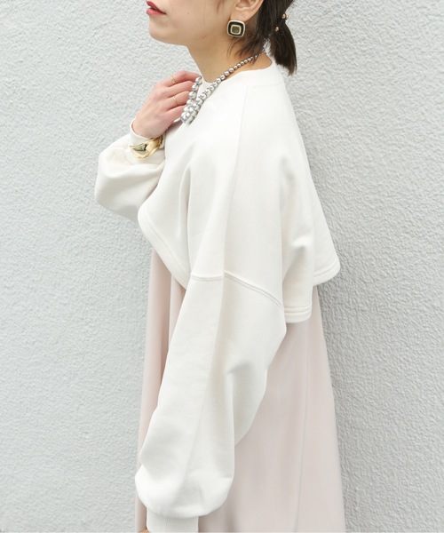 ap retro（アプレトロ）の「ボリュームスリーブショートスウェット【ZOZOTOWN限定商品】（スウェット・レディース・ブラック/サックスブルー/ライトカーキ/アイボリー・FREE）」の14枚目の写真