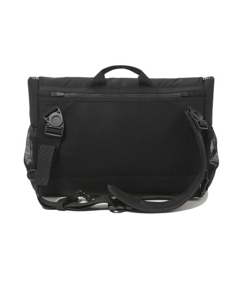 COVERNAT(カバーナット)の「【COVERNAT】MESSENGER BAG / カバーナット ロゴ メッセンジャー バッグ(メッセンジャーバッグ・メンズ・ブラック・FREE)」の6枚目の写真