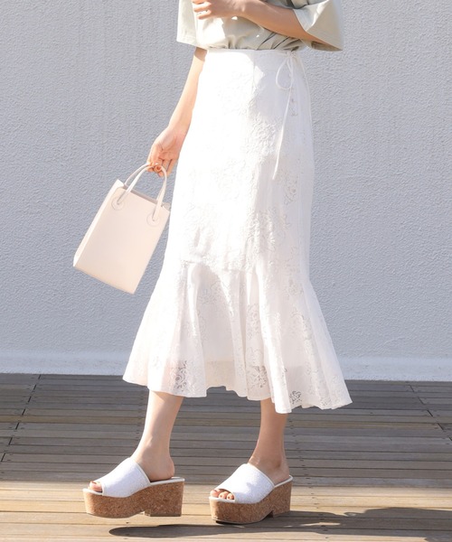 one after another NICE CLAUP（ワンアフターアナザーナイスクラップ）の「アソートサイドリボンスカート（スカート・レディース・アイボリー/オフホワイト/イエロー系その他/ピンク系その他・FREE）」の2枚目の写真