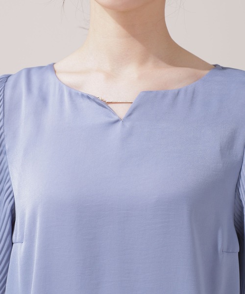 NANO universe(ナノユニバース)の「パーツ付きプリーツスリーブブラウス 5分袖(シャツ/ブラウス・レディース・アイボリー/ベージュ/チャコール・マルチサイズ)」の11枚目の写真