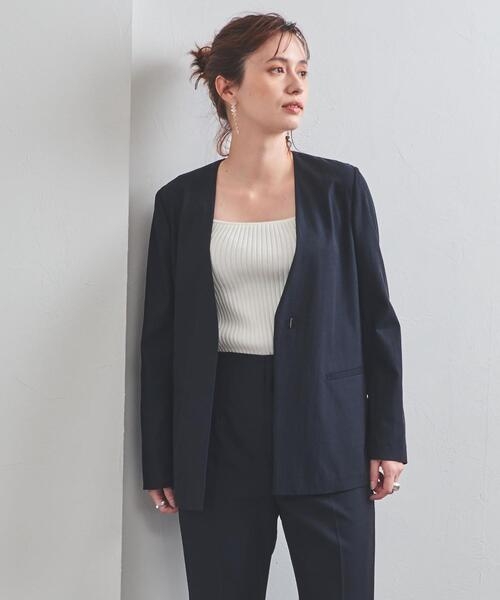 UNITED ARROWS(ユナイテッドアローズ)の「UBC R/C ツイル Vネックジャケット◆(ノーカラージャケット・レディース・ベージュ/ネイビー・38/36)」の4枚目の写真