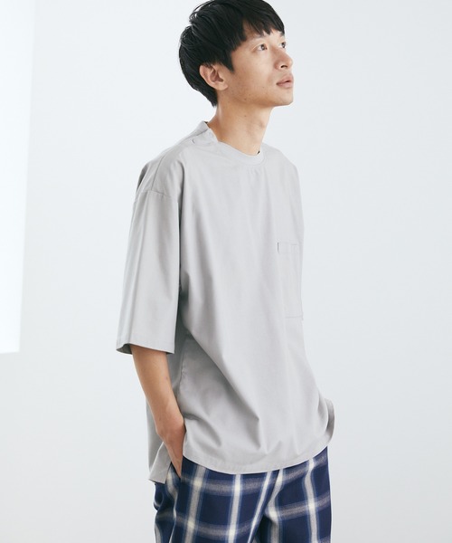 Loungewear tokyo（ラウンジウェアトウキョウ）の「麻レーヨンリラックス オーバーサイズ 1ポケット半袖サイドスリットカットソー ワンマイルウェア（Tシャツ/カットソー・メンズ・ブラック/ネイビー/カーキ/グレー系その他/ベージュ系その他/キナリ・M/L/XL）」の17枚目の写真