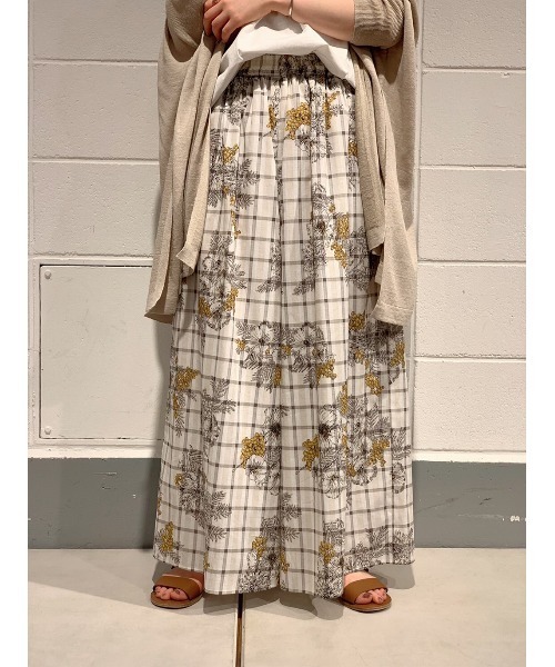 BEARDSLEY（ビアズリー）の「チェックフラワーパンツ（その他パンツ・レディース・イエロー/パープル・FREE）」の4枚目の写真