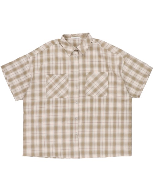 SPINNS（スピンズ）の「【ゆったりシルエット】ブロックチェック柄ビッグ半袖シャツ（シャツ/ブラウス・レディース・ベージュ/ブラック/ブルー・ONESIZE）」の11枚目の写真