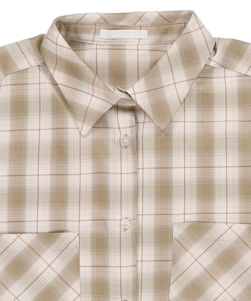 SPINNS（スピンズ）の「【ゆったりシルエット】ブロックチェック柄ビッグ半袖シャツ（シャツ/ブラウス・レディース・ベージュ/ブラック/ブルー・ONESIZE）」の13枚目の写真