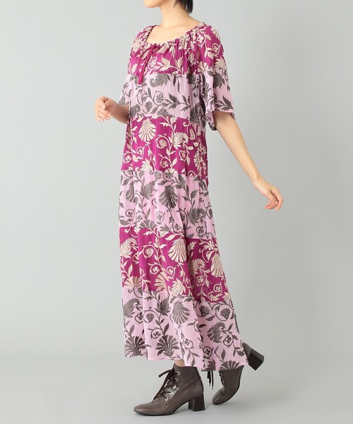 GRACE CONTINENTAL(グレースコンチネンタル)の「カラーブロック刺繍ワンピース(ワンピース・レディース・ブルー/ピンク・36)」の7枚目の写真