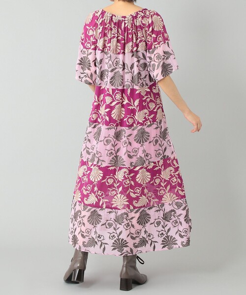 GRACE CONTINENTAL(グレースコンチネンタル)の「カラーブロック刺繍ワンピース(ワンピース・レディース・ブルー/ピンク・36)」の8枚目の写真
