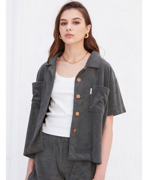 ALEXIA STAM（アリシアスタン）の「Terry Cloth Open Collar Shirt/テリークロスオープンカラーシャツ（シャツ/ブラウス・レディース・チャコールグレー/カーキ/モカ・FREE）」の8枚目の写真
