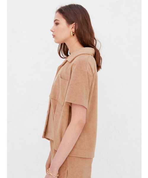ALEXIA STAM（アリシアスタン）の「Terry Cloth Open Collar Shirt/テリークロスオープンカラーシャツ（シャツ/ブラウス・レディース・チャコールグレー/カーキ/モカ・FREE）」の13枚目の写真