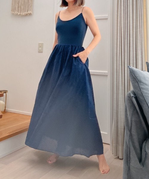 Vicente(ヴィセンテ)の「Carolin maxi onepiece(ワンピース・レディース・ブラウン/ネイビー/ブラック・FREE)」の3枚目の写真