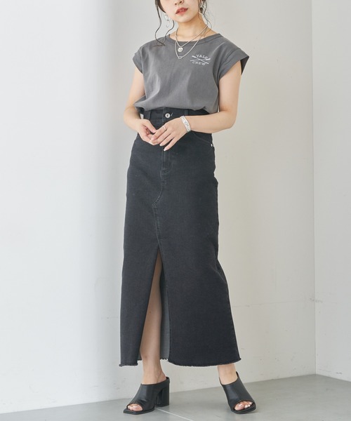 Chico（チコ）の「YALEロールアップノースリTシャツ（Tシャツ/カットソー・レディース・ネイビー/パープル/チャコールグレー/ホワイト・FREE）」の20枚目の写真