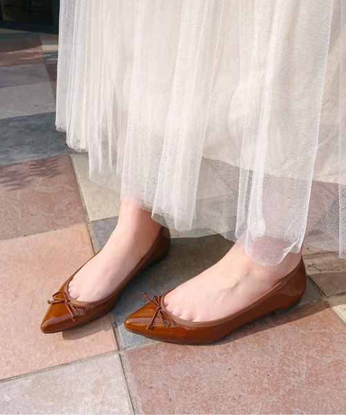 MAMIAN（マミアン）の「ポインテッドトゥ バレエシューズ（バレエシューズ・レディース・ブラック/ネイビー/レッド/キャメル/シルバー/ベージュ系その他/ブラウン系その他/ブラック系その他/ホワイト系その他/ブラック系その他3/ナチュラル/ブラック系その他2/ブラック系その他4/グレイッシュベージュ/パイソン・22.5cm/23.5cm/23.0cm/24.0cm/25.0cm/21.5cm/22.0cm/24.5cm/25.5cm/26.0cm）」の12枚目の写真