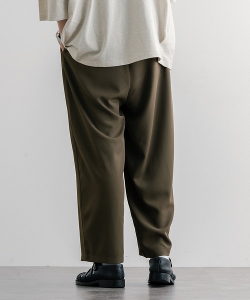 epnok（エプノック）の「ストレッチバギーパンツ（スラックス・メンズ・ナチュラル/カーキ/グレイッシュブルー・SMALL/MEDIUM/LARGE）」の17枚目の写真