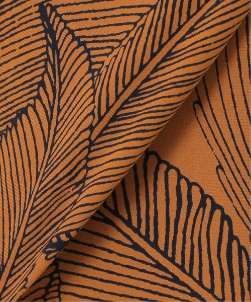 JOURNAL STANDARD relume（ジャーナルスタンダード　レリューム）の「ラインリーフプリントイージーパンツ◆（その他パンツ・レディース・ブラック/ブラウン・38/36）」の22枚目の写真