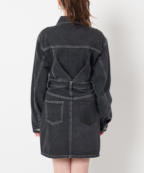 SPIRALGIRL(スパイラルガール)の「合皮ポケットデニムミニワンピース(ワンピース・レディース・ブラック/インディゴブルー・FREE)」の11枚目の写真