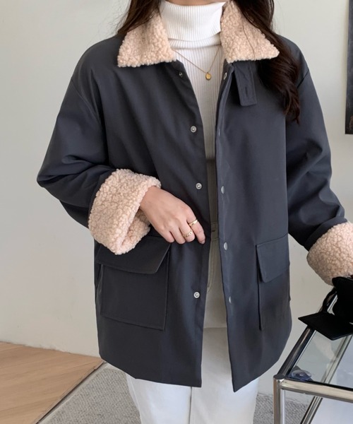 emi+（エミプラス）の「ボアドッキングブルゾン（ブルゾン・レディース・ブラック/キャメル/カーキ/アイボリー/チャコールグレー・FREE）」の20枚目の写真