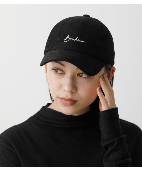 AZUL by moussy(アズールバイマウジー)の「ECO SUEDE LOGO CAP/エコスエードロゴキャップ(キャップ・レディース・ブラック/ダークカーキ/ライトベージュ・FREE)」の12枚目の写真