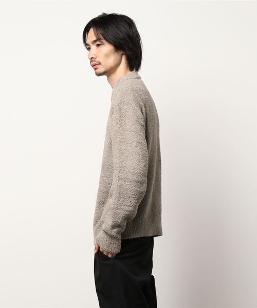 STYLEBLOCK(スタイルブロック)の「フェザーモールモックネックニット(ニット/セーター・メンズ・グレイッシュベージュ/オフホワイト/チャコール/サックスブルー/グリーン系その他・L/M/LL)」の6枚目の写真