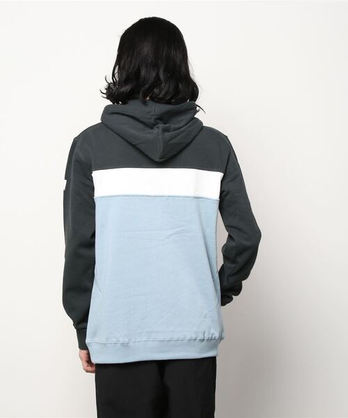 rip curl（リップカール）の「【RIPCURL / リップカール】UNDERTOW PANELフーディー　プルオーバーパーカー / ユニセックス（パーカー・メンズ・ブルー/ブラック・LARGE/MEDIUM/SMALL）」の8枚目の写真