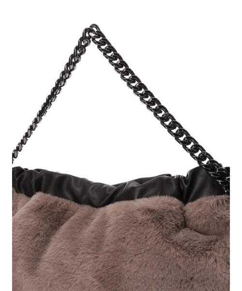 YECCA VECCA（イェッカヴェッカ）の「2wayチェーンMIXファーバッグ＊（ショルダーバッグ・レディース・モカ/チャコールグレー・FREE）」の11枚目の写真