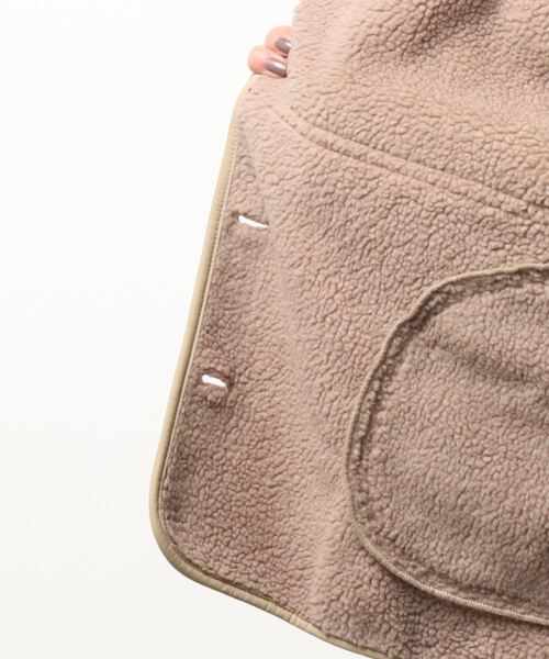 Samansa Mos2（サマンサ モスモス）の「ボアパイピングアウター（ノーカラージャケット・レディース・グレー/モカ/ベージュ・ﾌﾘ-）」の6枚目の写真