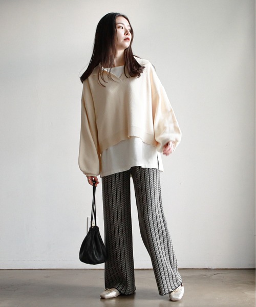 feepur（フェピュール）の「《ウォッシャブル》ポロカラークロップドニット（ニット/セーター・レディース・ブラック/ベージュ/グリーン・MEDIUM）」の17枚目の写真