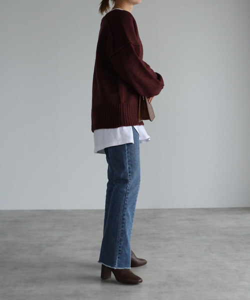amini(アミニ)の「【2021-2022 A/W】Vネックカラーニット(ニット/セーター・レディース・レッド/オフホワイト/ブルー/グリーン/ダークパープル・MEDIUM)」の11枚目の写真