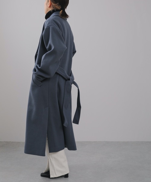 ap retro(アプレトロ)の「ウェストベルトオーバーサイズロングガウンコート ダブルチェスターロングコート(トレンチコート・レディース・ブラック/ブルー/アイボリー・FREE)」の15枚目の写真